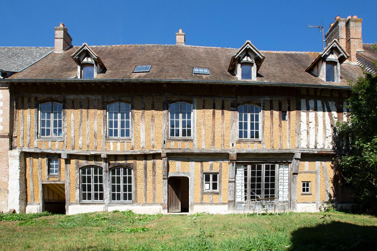 HARQUENCY Maison 290 m2 Grand Caractère 17eme siècle,10 pièces , 6 Chambres, rénovation à terminer 27700 1