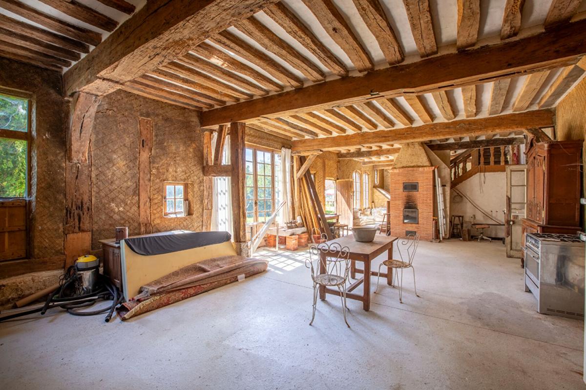 HARQUENCY Maison 290 m2 Grand Caractère 17eme siècle,10 pièces , 6 Chambres, rénovation à terminer 27700 3