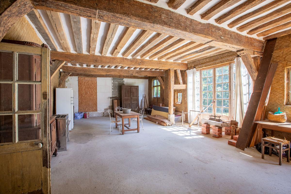 HARQUENCY Maison 290 m2 Grand Caractère 17eme siècle,10 pièces , 6 Chambres, rénovation à terminer 27700 5