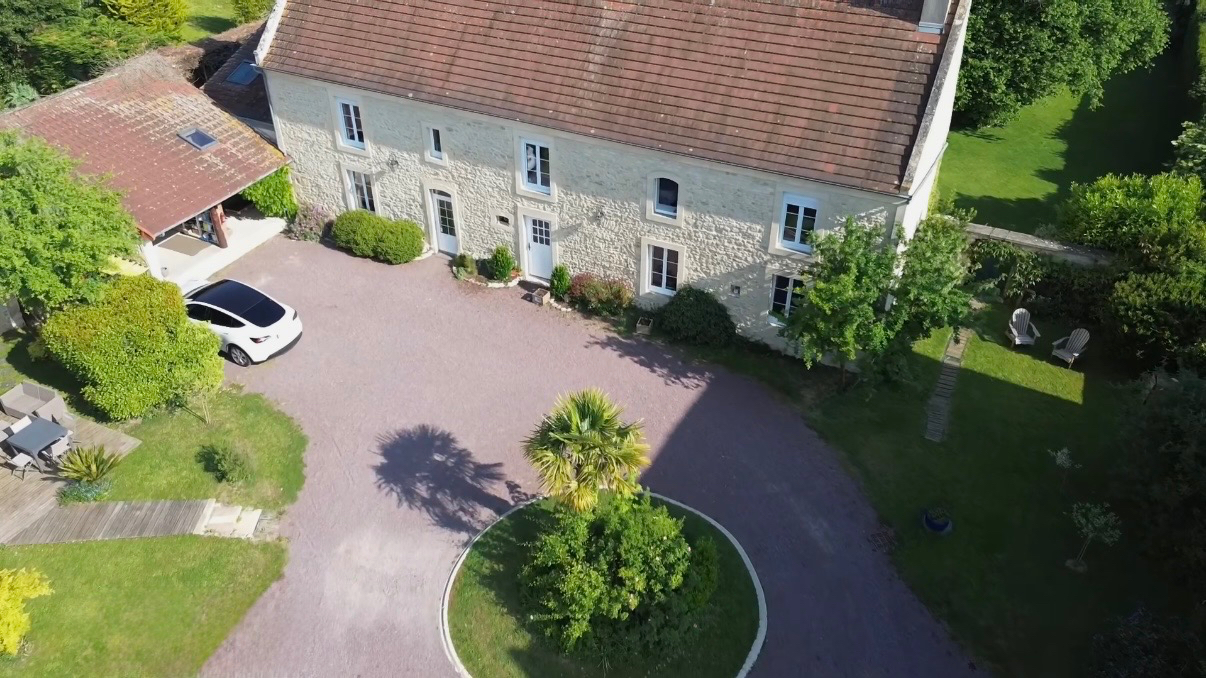 BAYEUX Maison Bayeux 16 pièces 370 m2 1