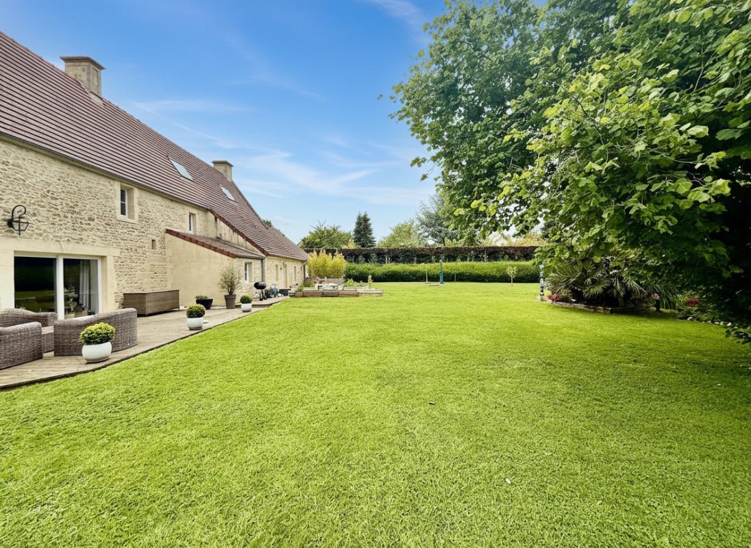 BAYEUX Maison Bayeux 16 pièces 370 m2 5