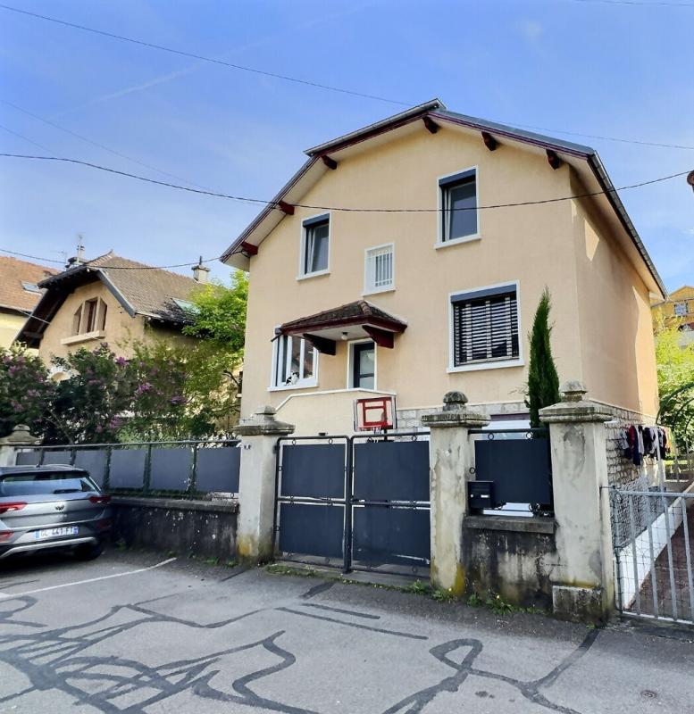 CHAMBERY Maison Chambéry- secteur Bissy- 8 pièces-184 m2 sur 400m2 de terrain 1