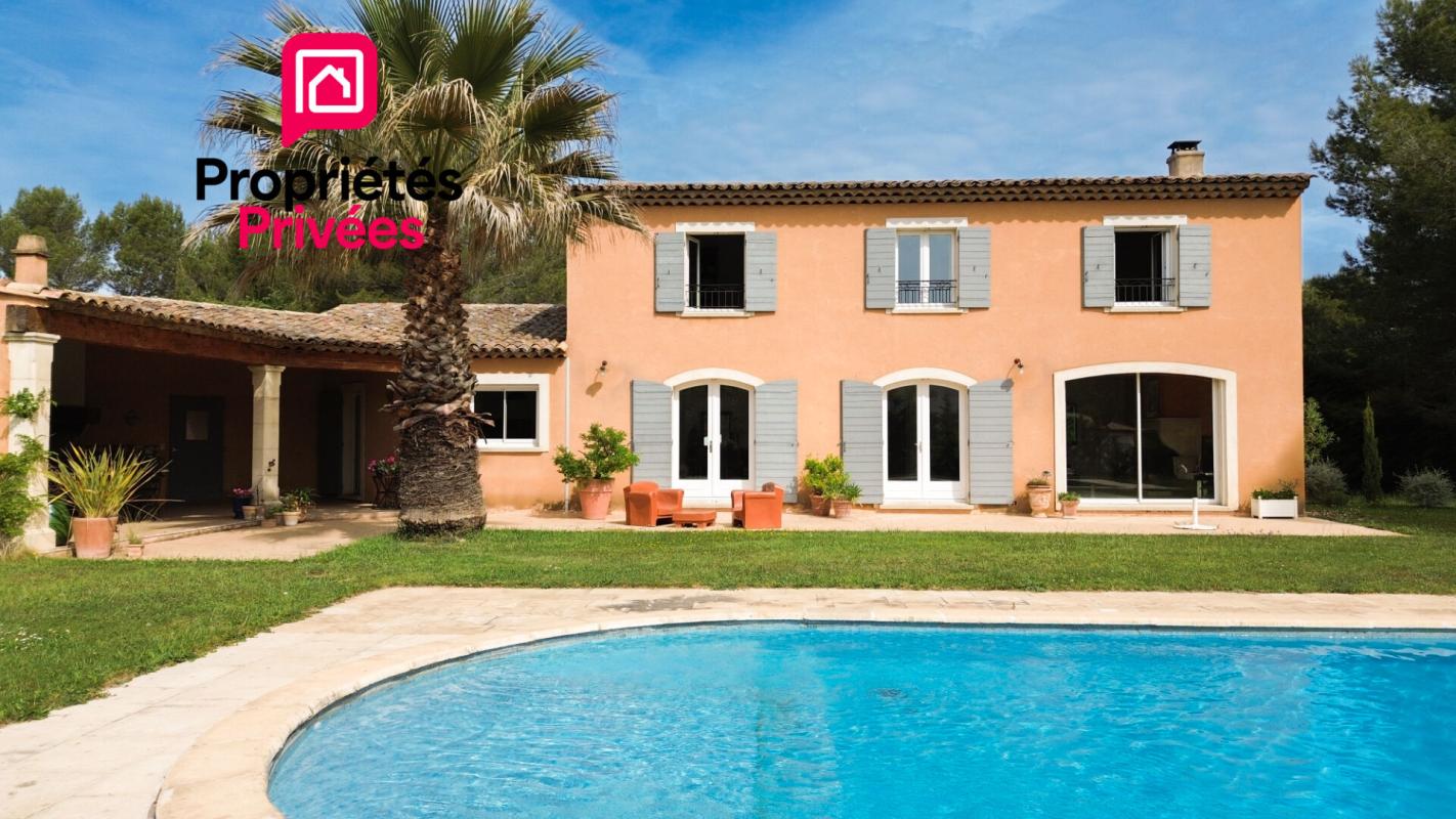 MEYRARGUES Bastide à Meyrargues 224 m2 piscine 17