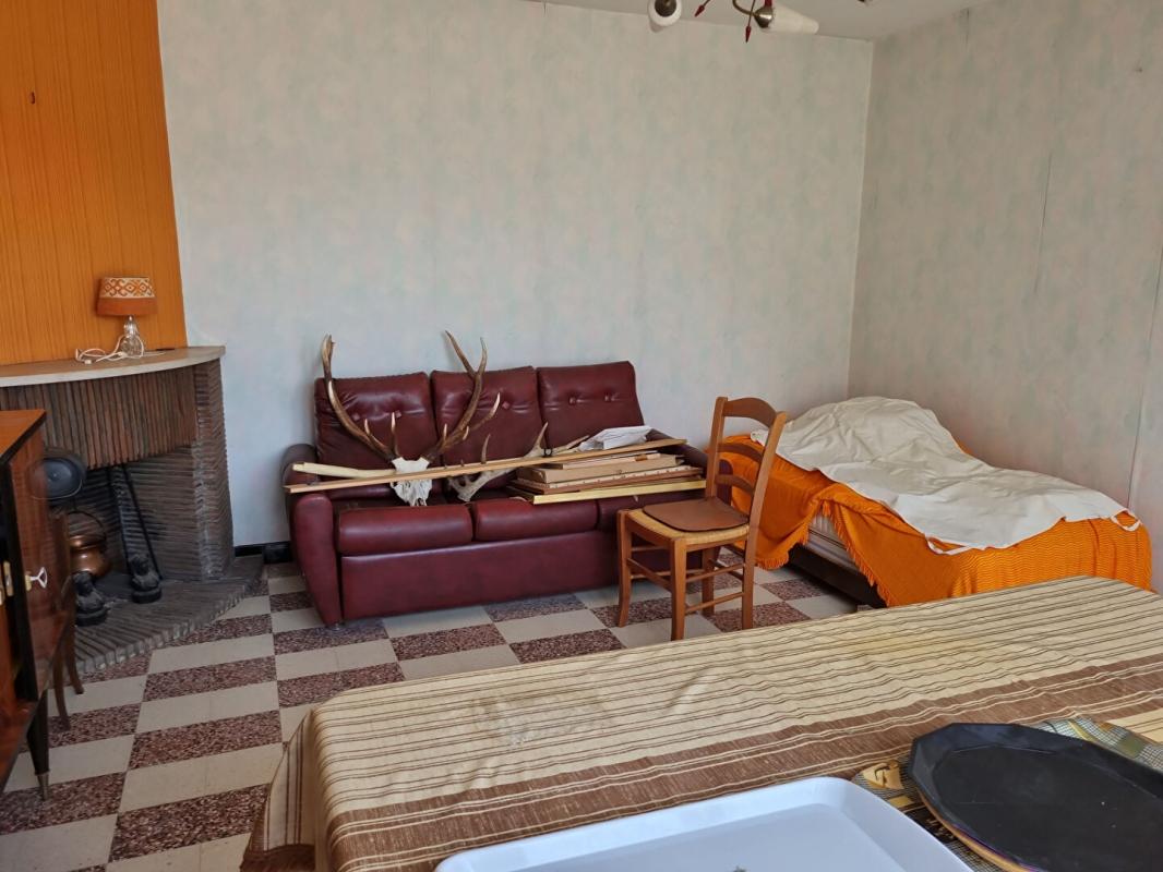 BOUZY-LA-FORET "EXCLUSIVITE"  GRANDE FERME 6 pièce(s)  et 28116 m² 8