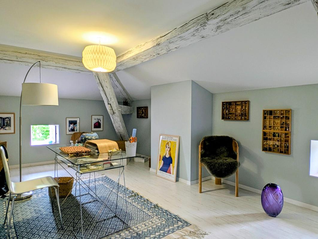 CAZERES Maison de Maître de 282 m² avec 5 chambres, dépendance et piscine sur terrain de 1585 m² 13