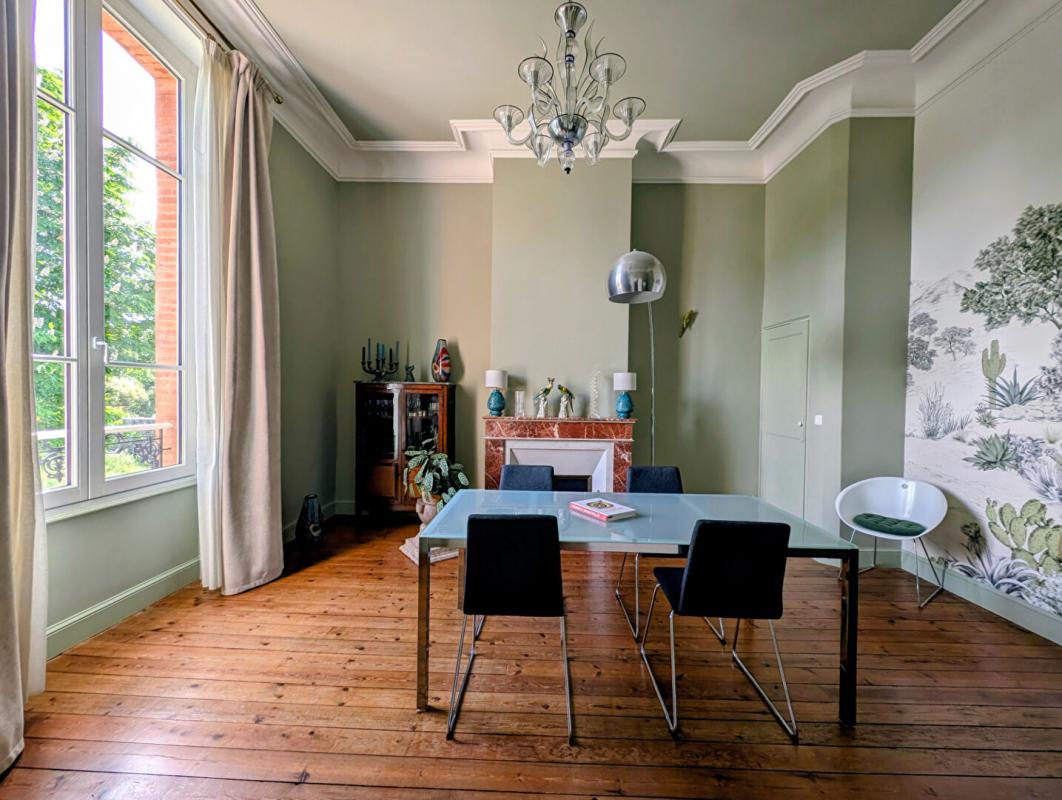 CAZERES Maison de Maître de 282 m² avec 5 chambres, dépendance et piscine sur terrain de 1585 m² 6