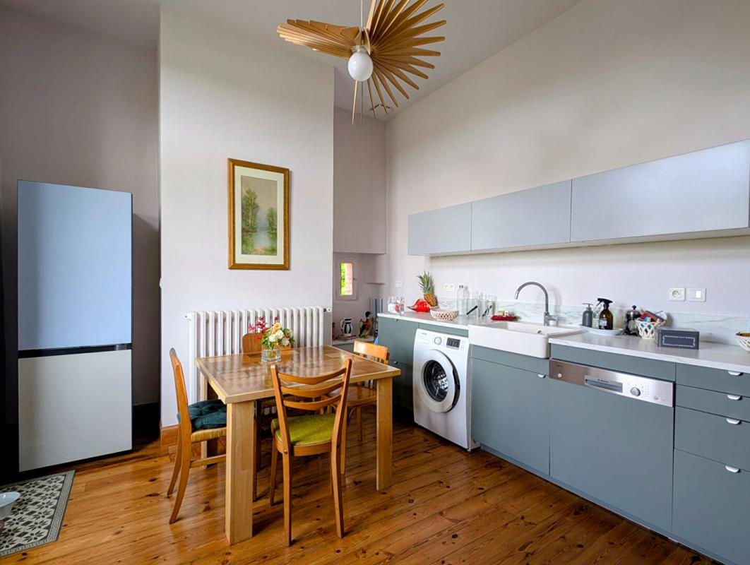 CAZERES Maison de Maître de 282 m² avec 5 chambres, dépendance et piscine sur terrain de 1585 m² 7