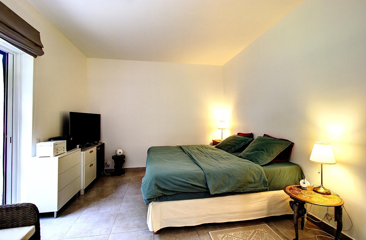 MOUGINS Mougins Saint-Basile - Appartement-villa 4 pièces avec accès direct à la piscine 5