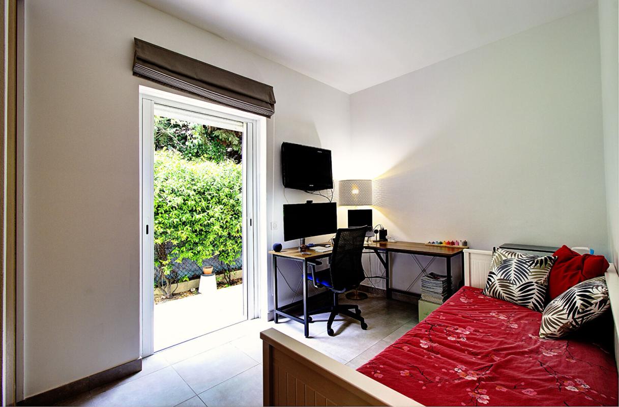 MOUGINS Mougins Saint-Basile - Appartement-villa 4 pièces avec accès direct à la piscine 7