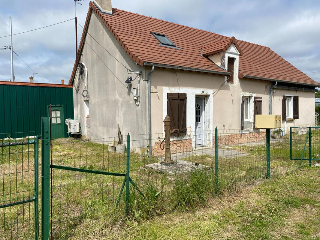 SAINT-MICHEL-EN-BRENNE Maison Saint Michel En Brenne 5 pièce(s) 96 m2 1