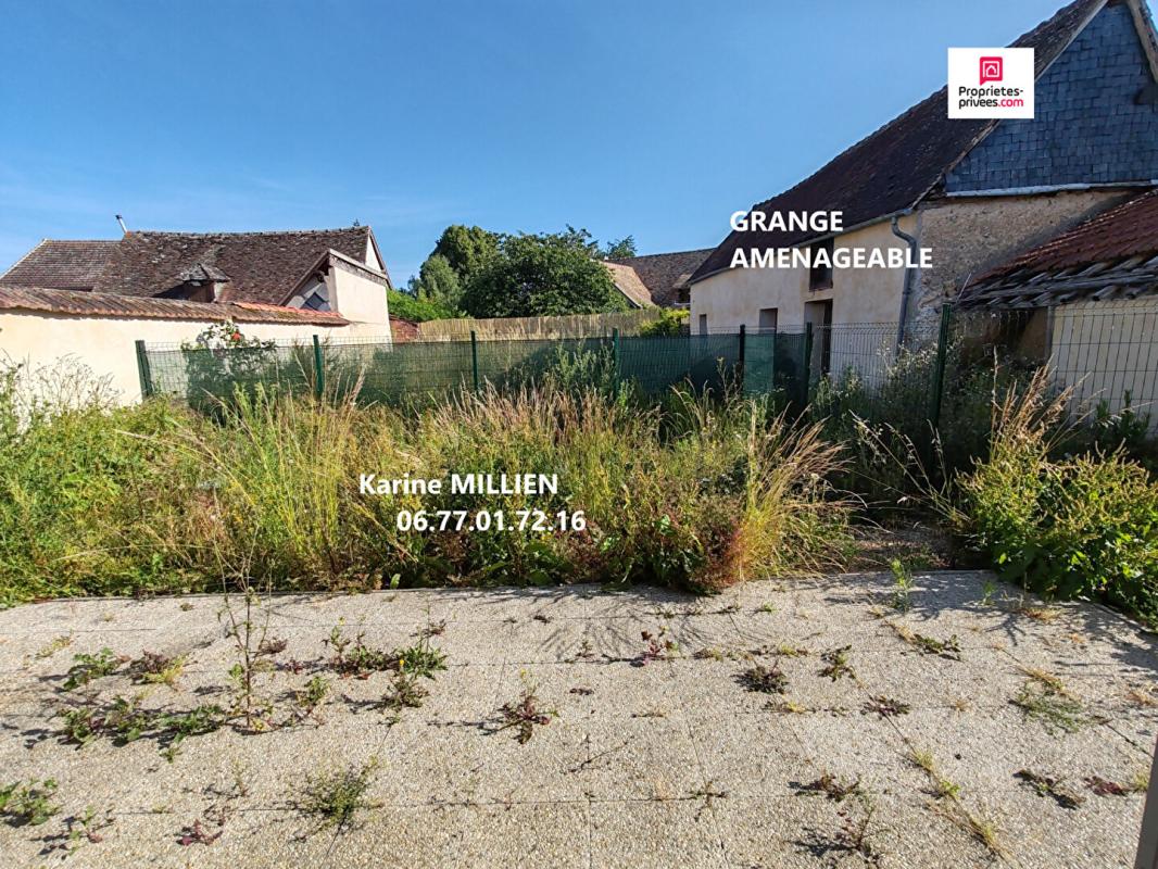 OUERRE OUERRE 28500 Maison individuelle et grange aménageable - 1 étage - 2 chambres - Terrain - 155 000  HAI 7