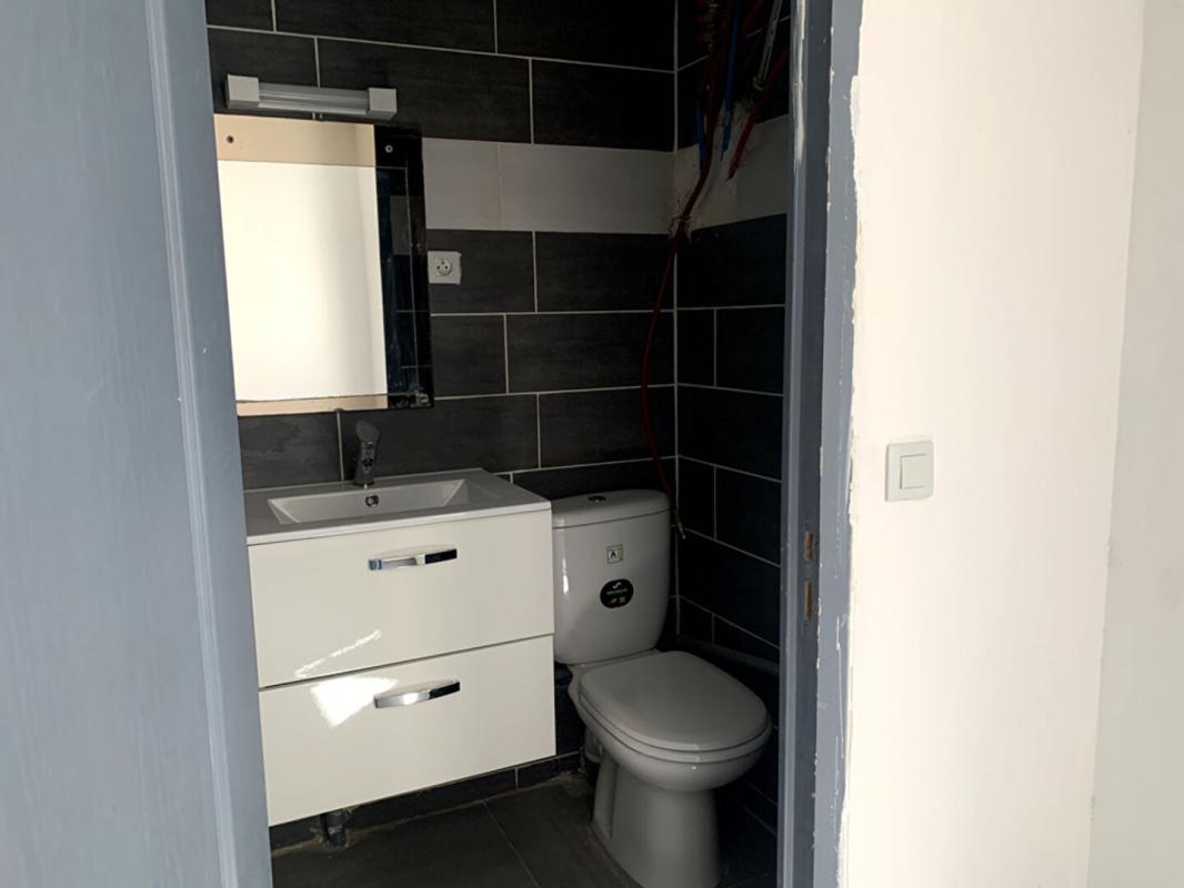 MARSEILLE-1ER-ARRONDISSEMENT Appartement Marseille 2 pièce(s) 37 m2 6