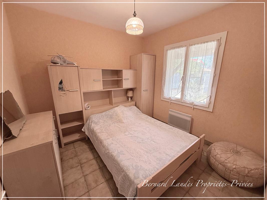 SAINT-JULIEN-EN-BORN Maison 5 pièce(s) 74 m2 8