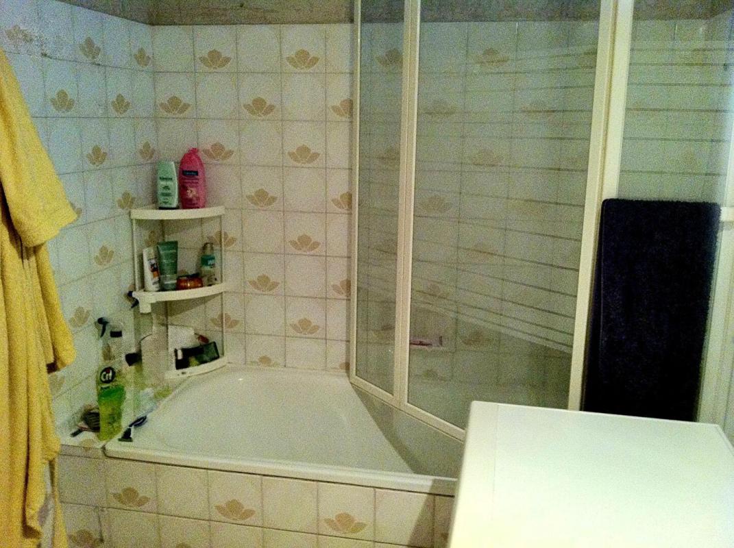 AVIGNON Appartement Avignon 3 pièce(s) 68 m2, balcon, loggia, place de parking 8