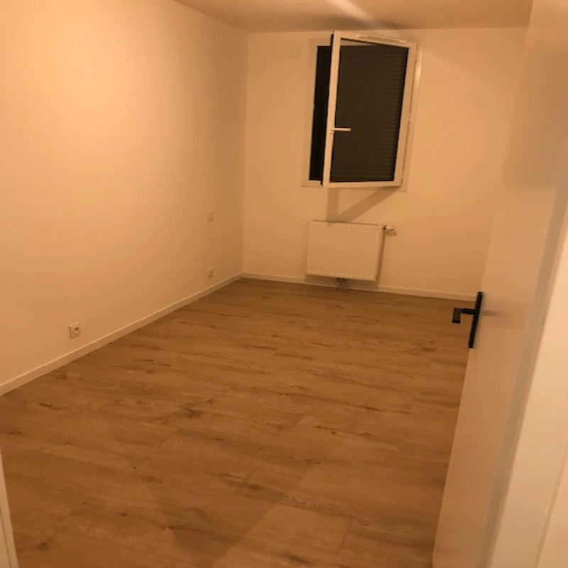 MOUZILLON Maison Mouzillon 4 P. 108.60 m2. Jardin 6