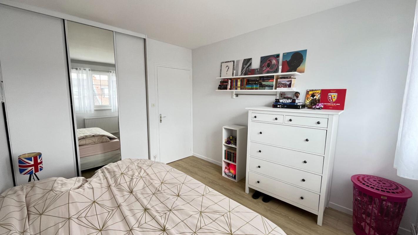 PREMESQUES Semi Individuelle - 4 chambres - garage - jardin - 98 m² 5