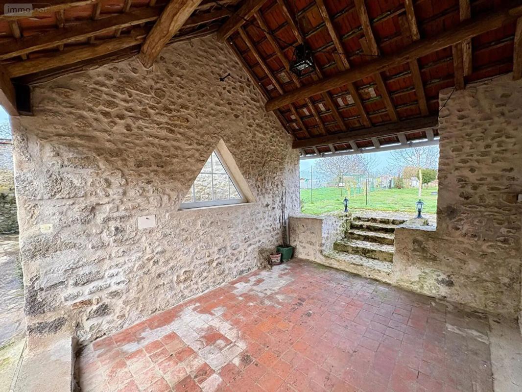 ORGERES-EN-BEAUCE À 2 km d'Orgères-en-Beauce  Charmante maison de campagne avec dépendances 4