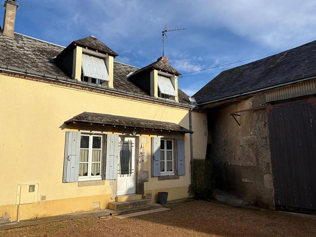 ORGERES-EN-BEAUCE À 2 km d'Orgères-en-Beauce  Charmante maison de campagne avec dépendances 7