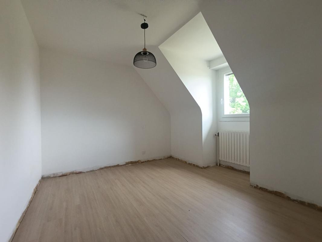 MOREAC Maison Moreac 5 pièce(s) 120 m2 avec grand terrain 10