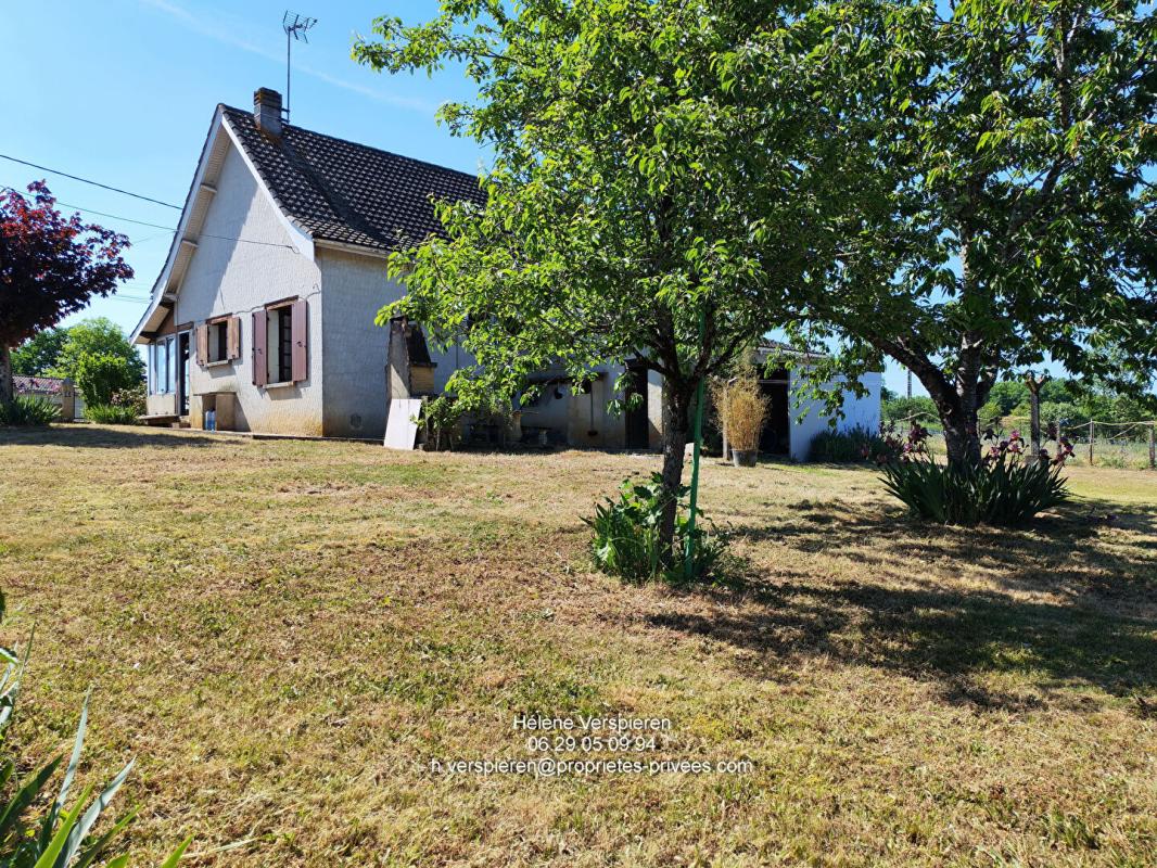 CALES Maison Cales 6 pièce(s) 4 chambres133 m2 Garage/dépendances et terrain constructible 11