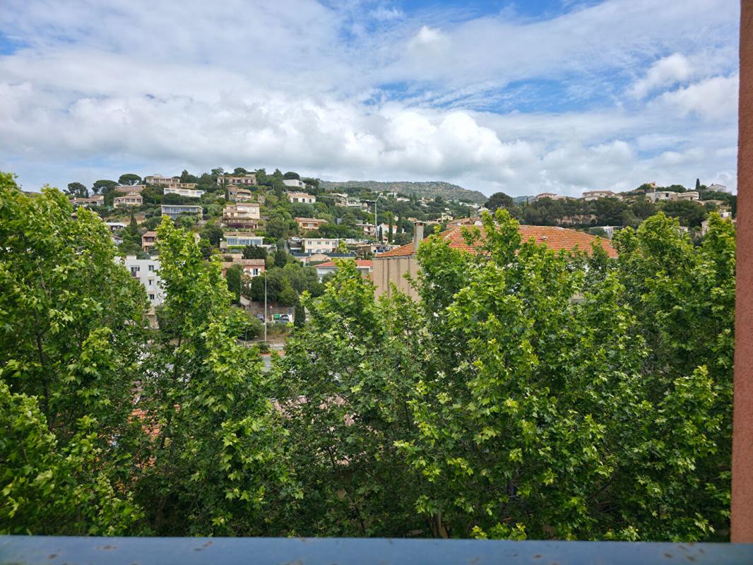 LE LAVANDOU Appartement Le Lavandou 4 pièce(s) 95 m2 A 2 MINUTES DE LA MER 9
