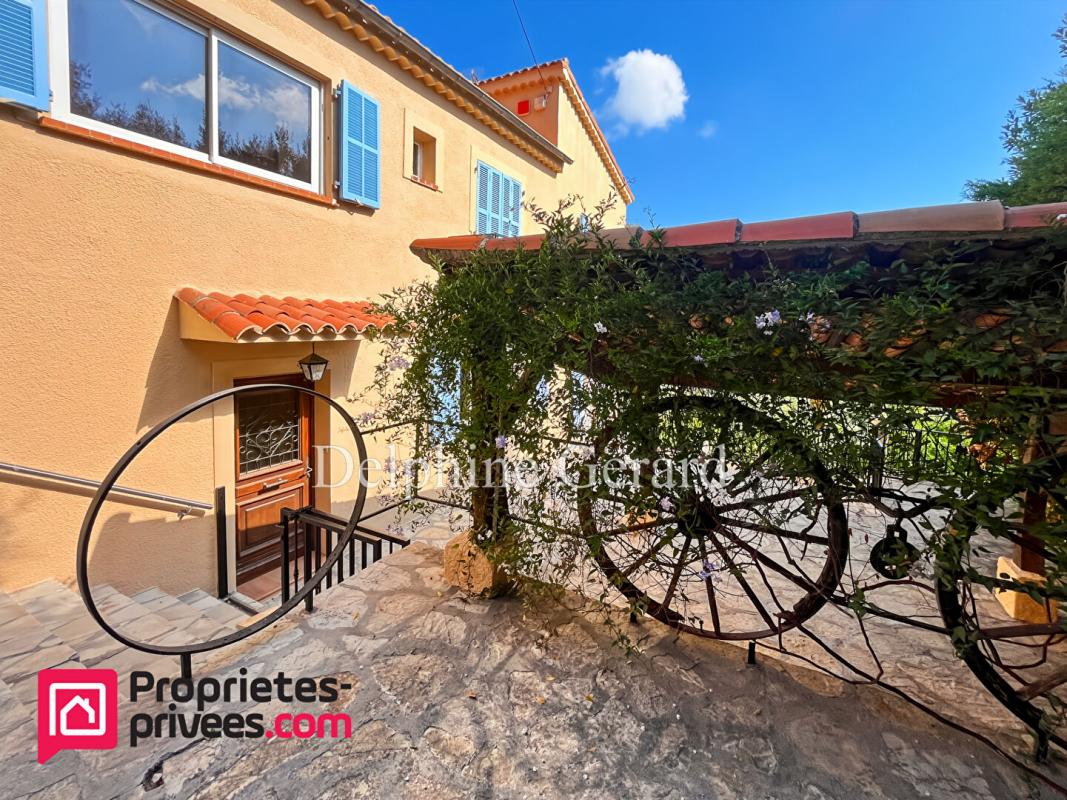 FALICON Falicon - Maison 5 pièces 130m2 + annexes 15