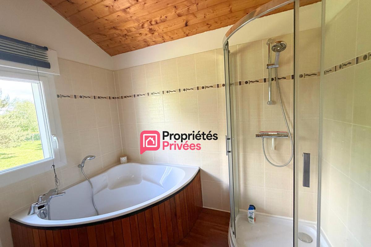 CHAPDES-BEAUFORT Maison T 5 de 130 m2 avec vue dégagée sur le Puy de Dôme Trimoulet 63230 à vendre 15