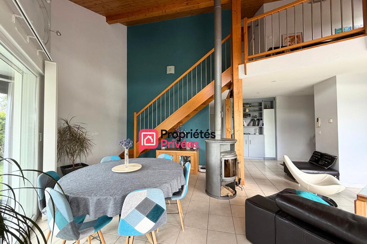 CHAPDES-BEAUFORT Maison T 5 de 130 m2 avec vue dégagée sur le Puy de Dôme Trimoulet 63230 à vendre 4