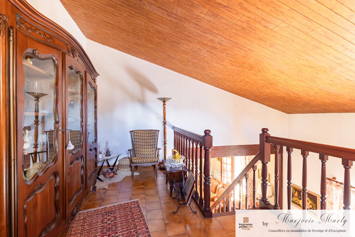 LEZIGNAN-CORBIERES A vendre Maison d'architecte - 136 m2  - LEZIGNAN CORBIERES (11200) - 249 000  HAI 13