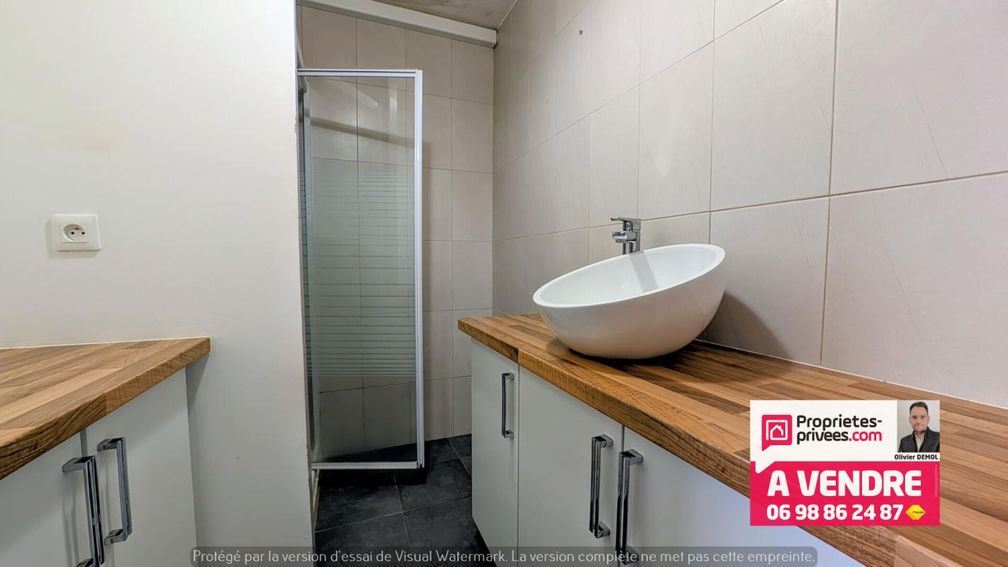 CANNES LA BOCCA A SAISIR 3 PIECES 65 m² AVEC GARAGE. AVENUE DE LA ROUBINE : MER ET CENTRE VILLE A PIED 8