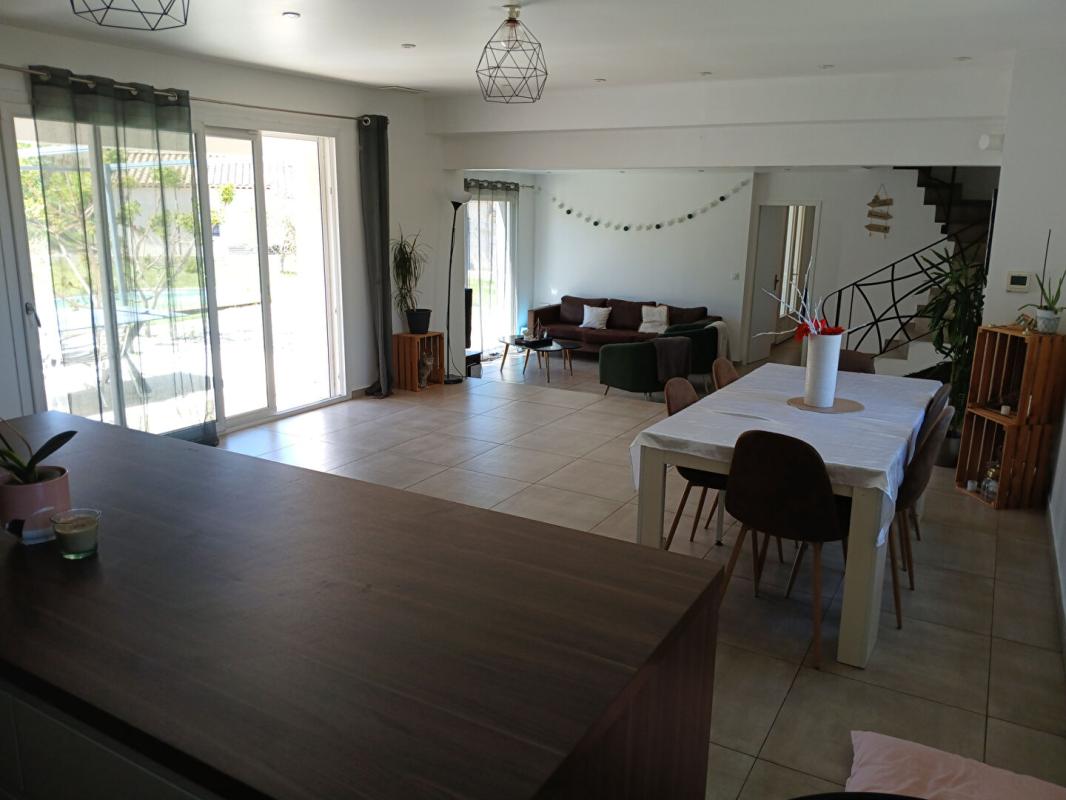 LE VAL Villa récente 6 pièces 150 m2 - LE VAL 6