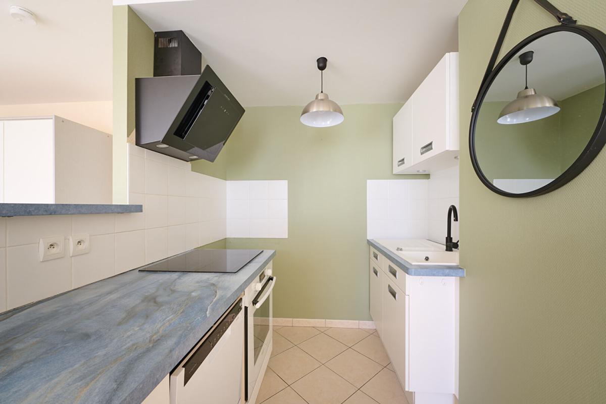 LARMOR-BADEN Appartement  3 pièce(s) 6