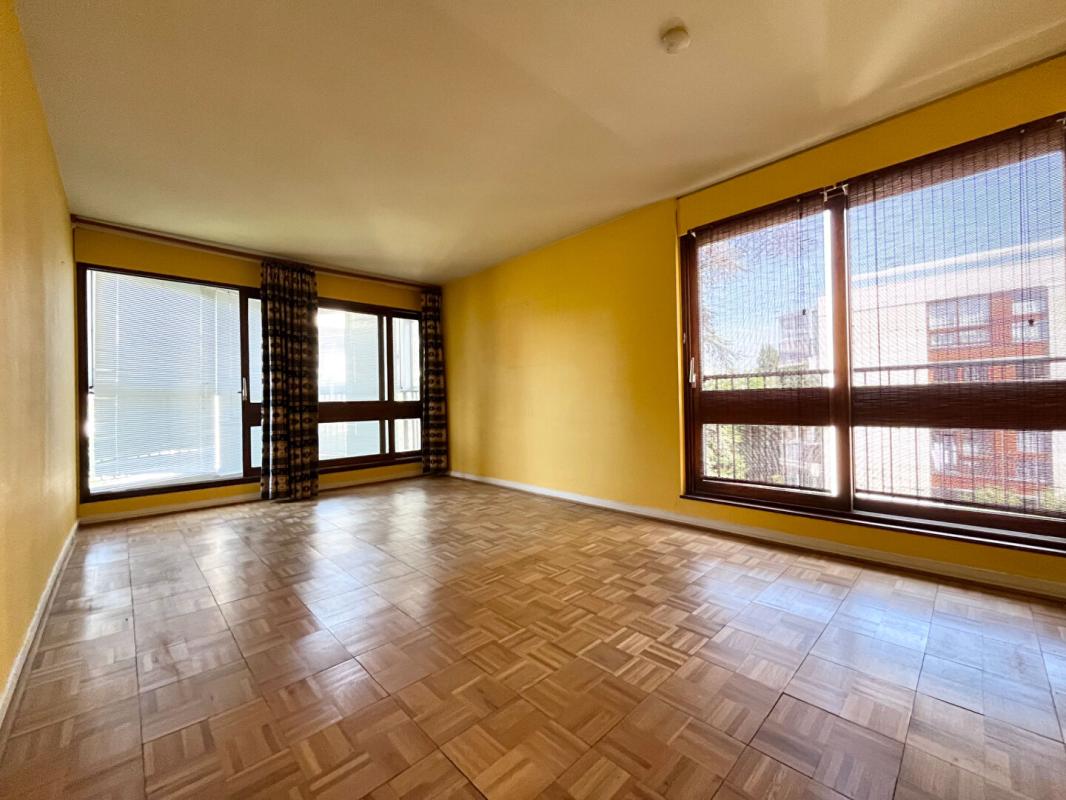 LE CHESNAY Appartement  4 pièce(s) 5