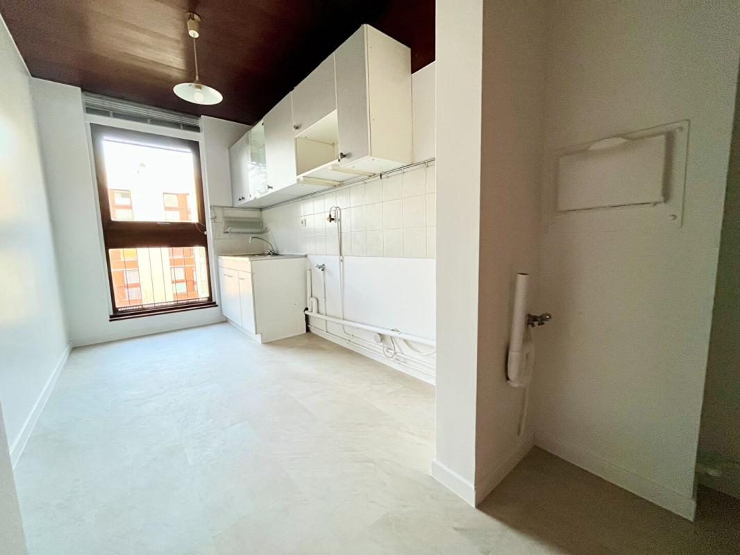 LE CHESNAY Appartement  4 pièce(s) 6
