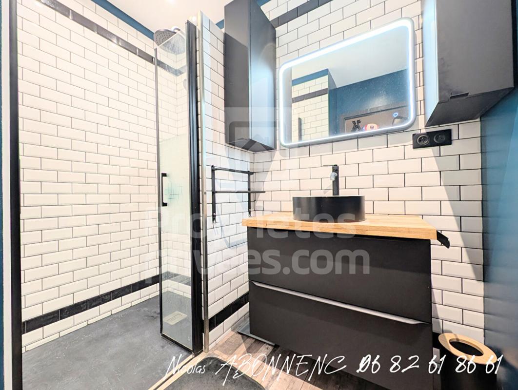 LE GUA Maison Le Gua 8 pièce(s) 270 m2 9