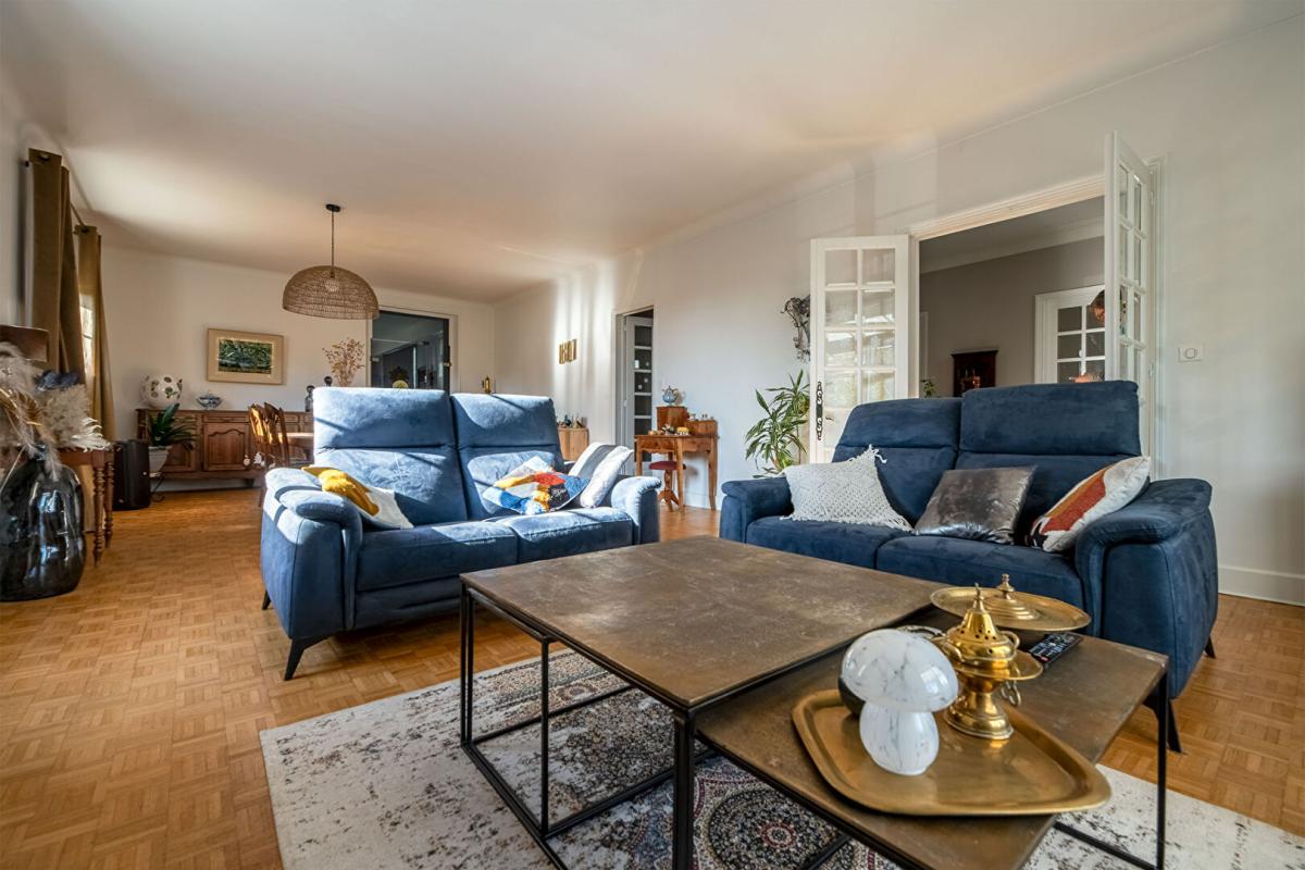 BOULAZAC Maison de ville Boulazac 7 pièce(s) 223 m2 avec piscine intérieure 5