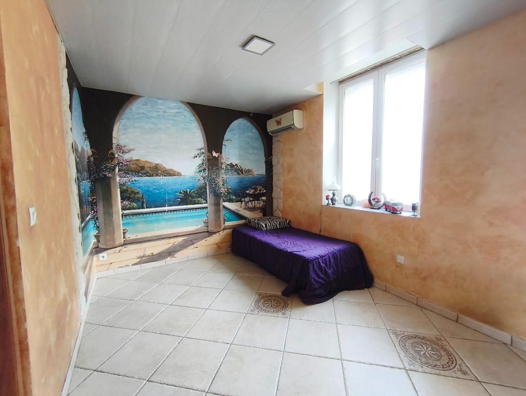 MONTMIRAIL Maison Montmirail 12