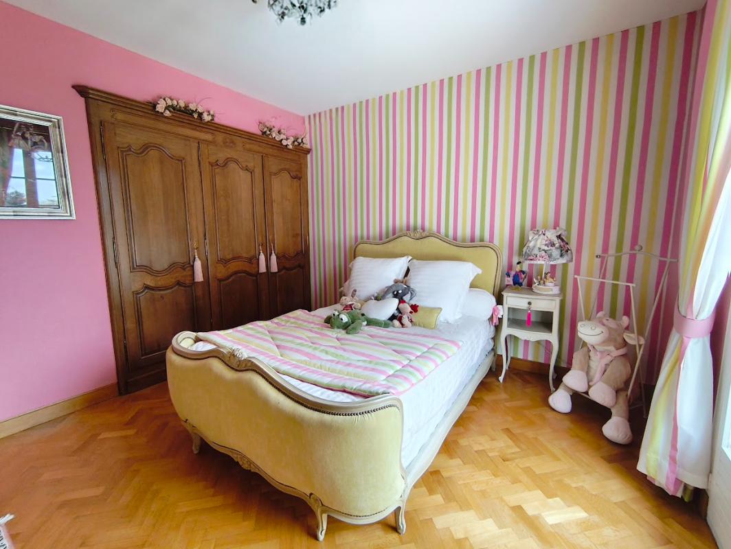MONTMIRAIL Maison Montmirail avec piscine 11