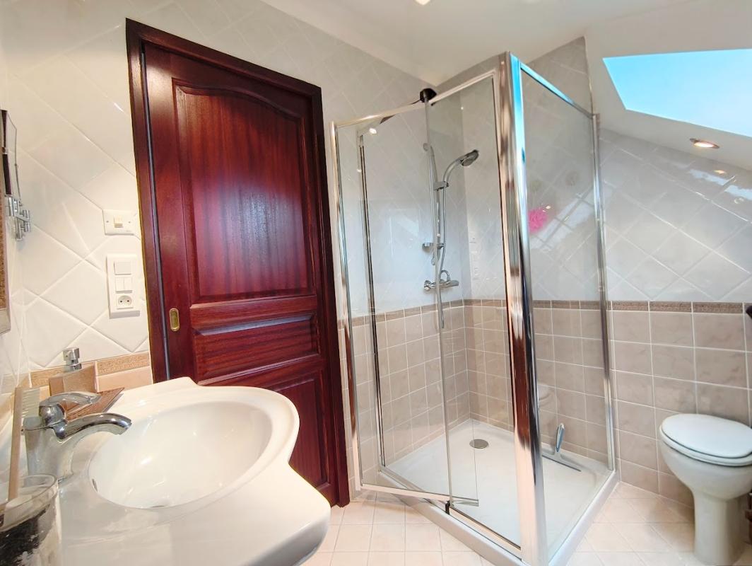 MONTMIRAIL Maison Montmirail avec piscine 13