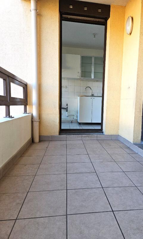 DECINES-CHARPIEU Appartement Decines Charpieu 3 pièce(s) 73.19 m2 10
