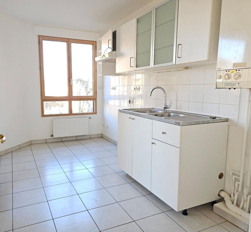 DECINES-CHARPIEU Appartement Decines Charpieu 3 pièce(s) 73.19 m2 6