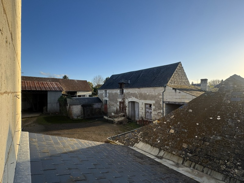 HUISMES EXCLUSIVITE A VENDRE 37420 HUISMES Maison 205 M² dépendances 10