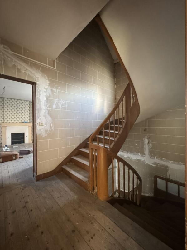 HUISMES EXCLUSIVITE A VENDRE 37420 HUISMES Maison 205 M² dépendances 5