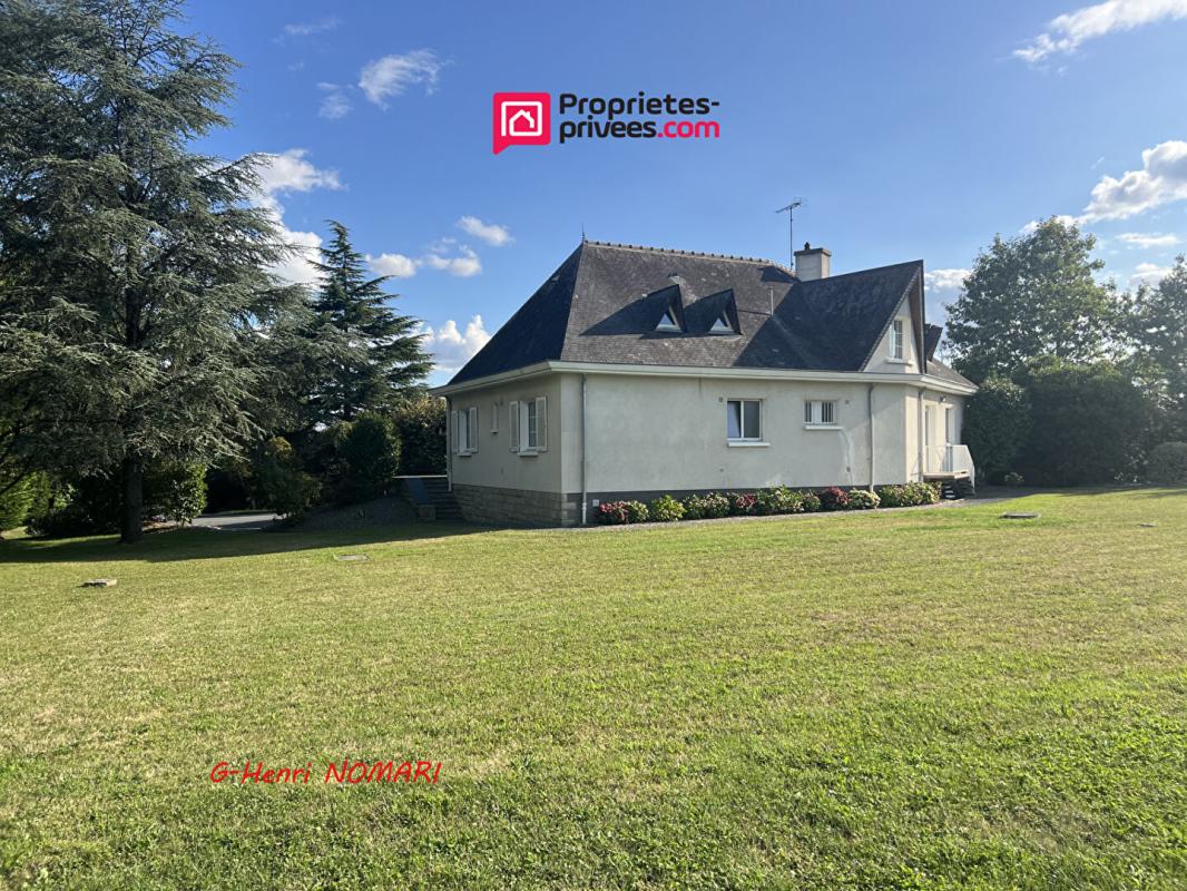 CHATEAUBRIANT Maison Chateaubriant 10 pièce(s) 280 m2, 6 chambres , 10834m² de terrain 16
