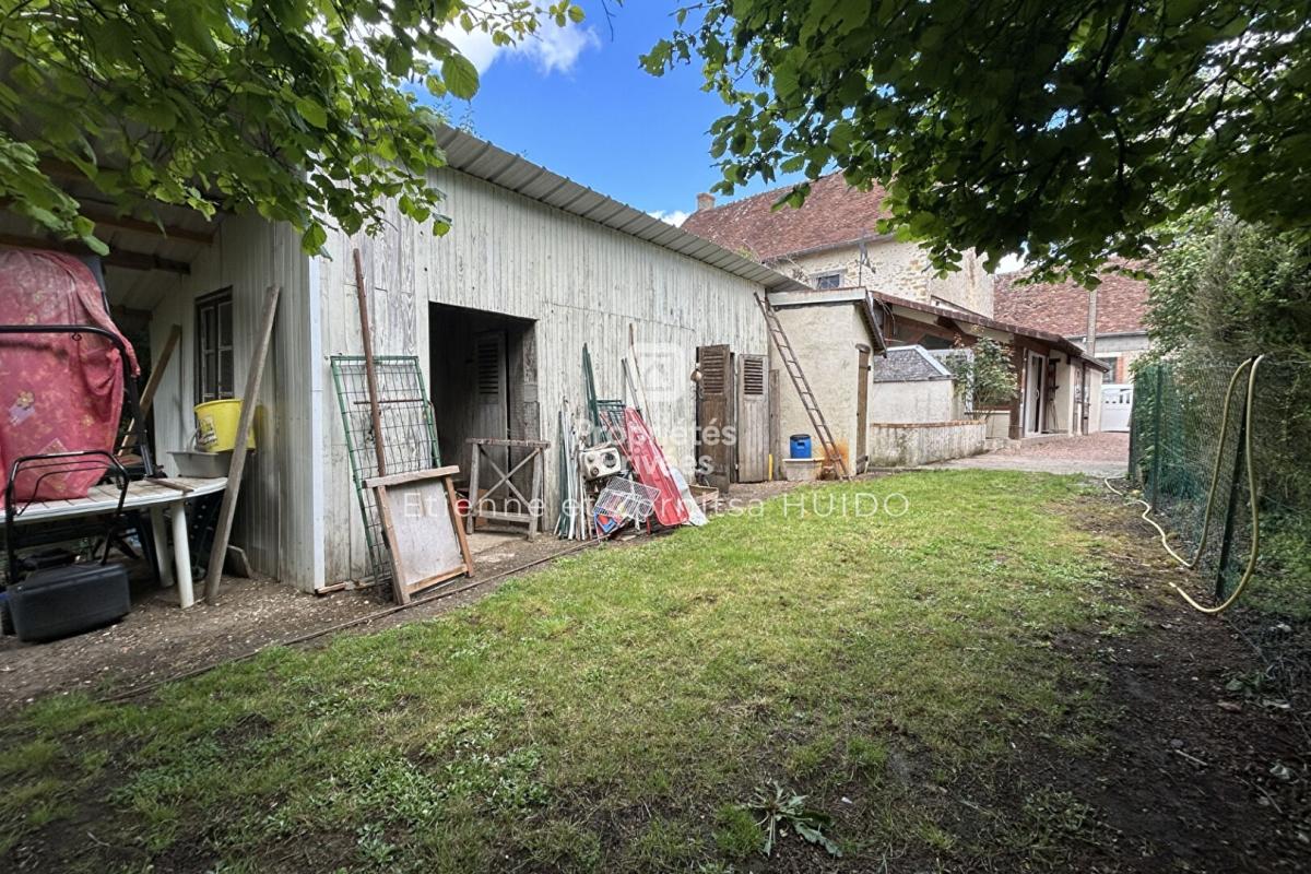 VATAN Maison Vatan 5 pièce(s) 104 m2 16