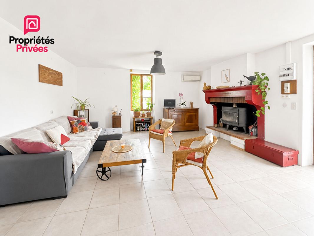 BAZAS Charmante maison en pierre avec dépendance et jardin 3