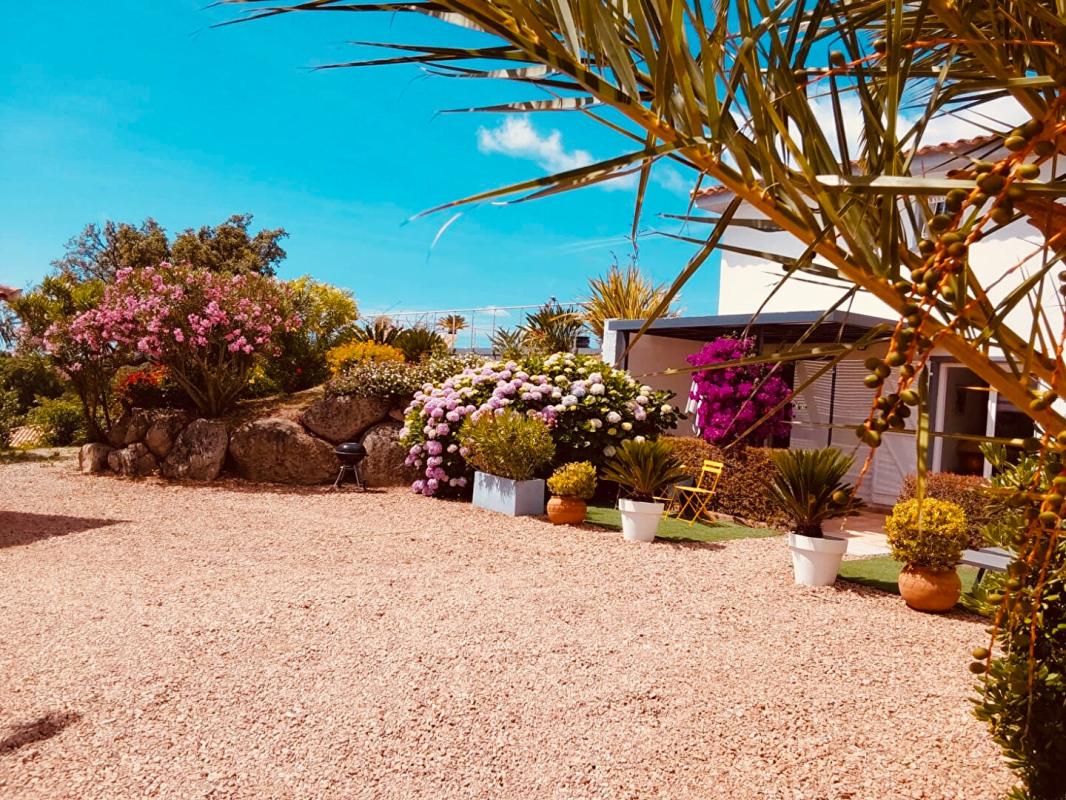 ZONZA Maison Sainte Lucie De Porto Vecchio 269 m2 18