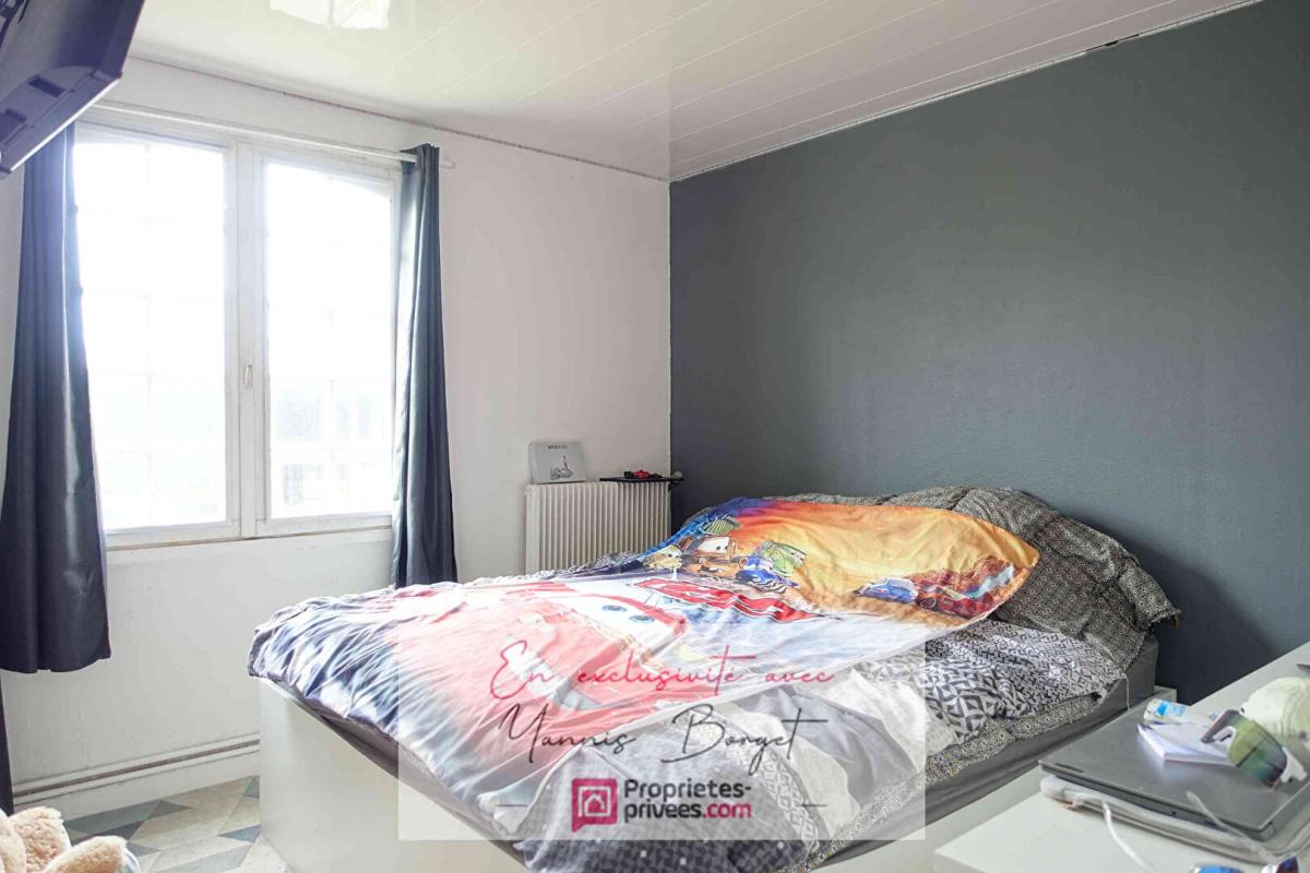 CHAVAGNES-EN-PAILLERS Maison de plain-pied 4 chambres avec dépendances 8