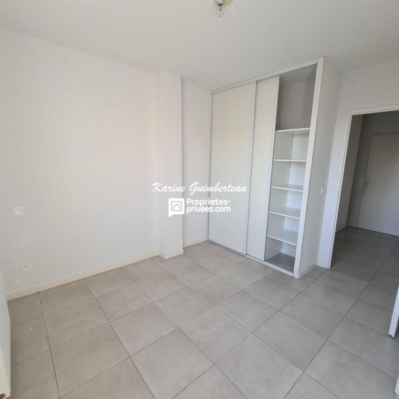 BEGLES Appartement 3 pièce(s) 70.7 m2 3ème étage 11