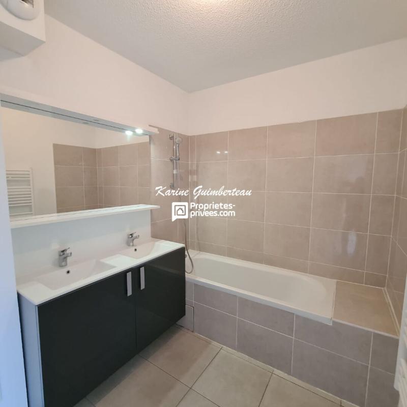 BEGLES Appartement 3 pièce(s) 70.7 m2 3ème étage 5